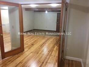 569 Hammond St in Bangor, ME - Building Photo - Building Photo