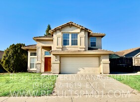 8041 Andante Dr in Citrus Heights, CA - Building Photo