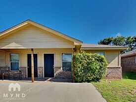 230 Walnut Bend Rd in Springtown, TX - Building Photo