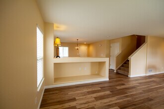 5747 Jaguar Way in Lone Tree, CO - Building Photo - Building Photo