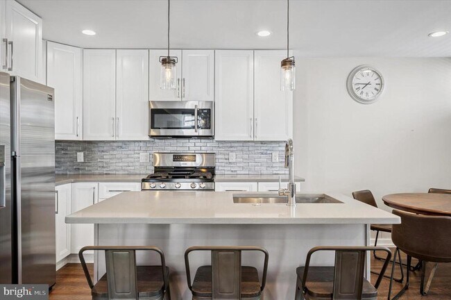 769 N Uber St in Philadelphia, PA - Building Photo - Building Photo