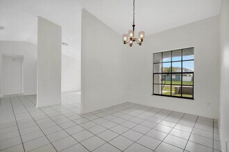 398 Buttonwood Dr in Kissimmee, FL - Building Photo - Building Photo