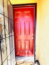 6688 National Park Dr, Unit A in Twentynine Palms, CA - Foto de edificio - Building Photo