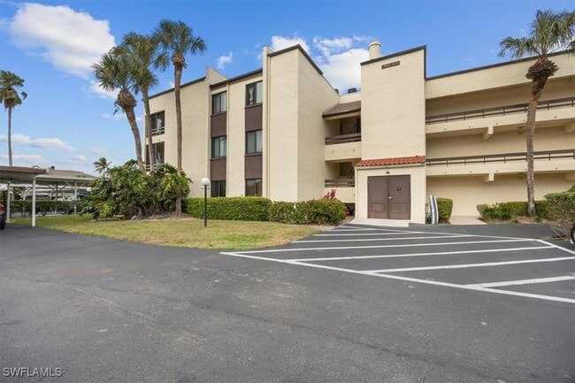 3635 Boca Ciega Dr in Naples, FL - Building Photo - Building Photo