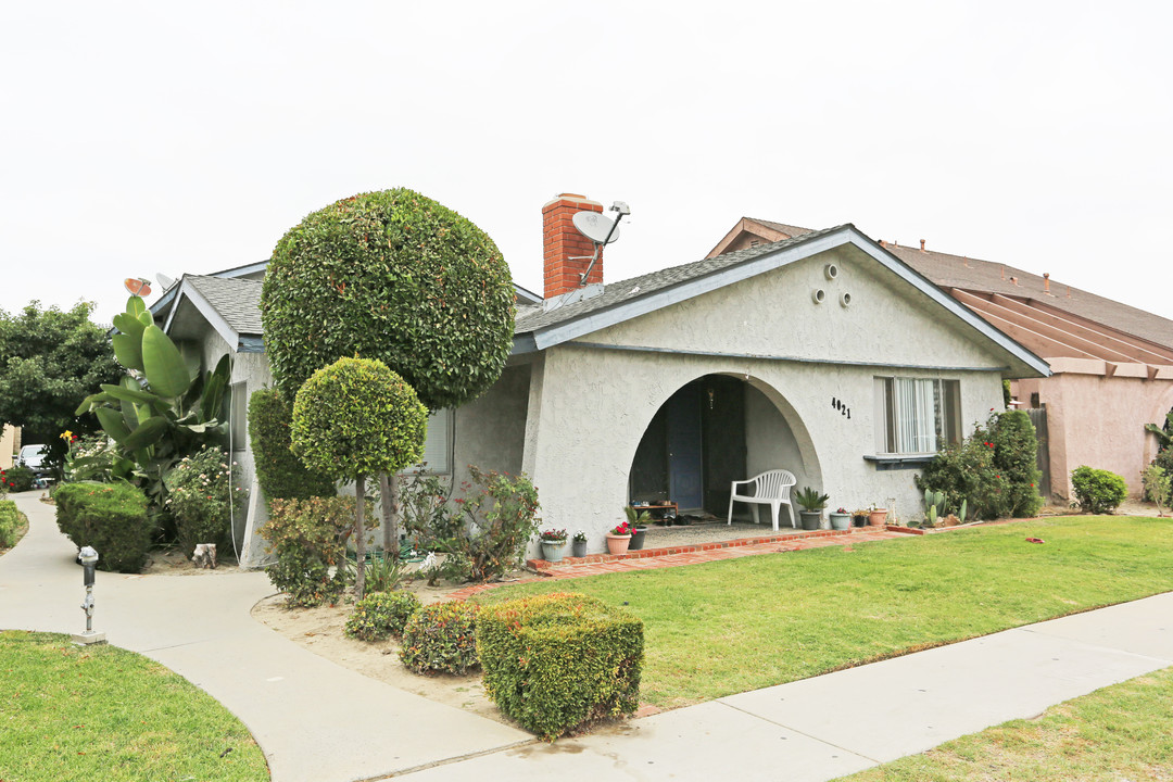 4021 Green Ave in Los Alamitos, CA - Building Photo