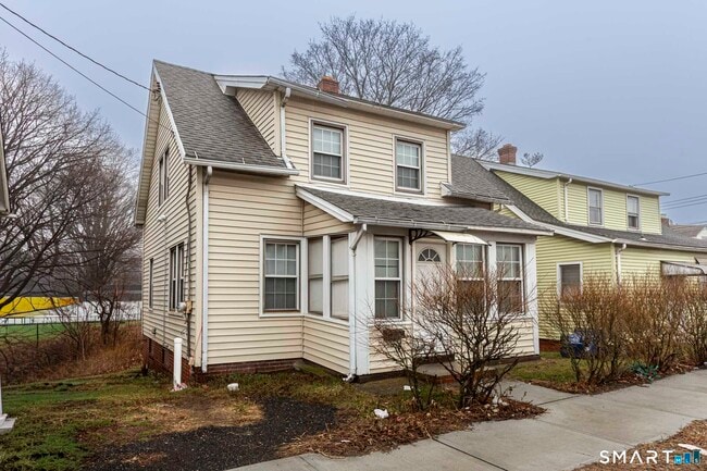 941 1st Ave in West Haven, CT - Building Photo - Building Photo