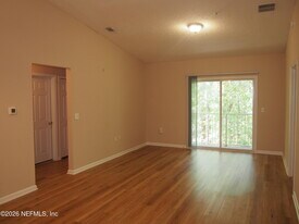 7920 Merrill Rd in Jacksonville, FL - Building Photo