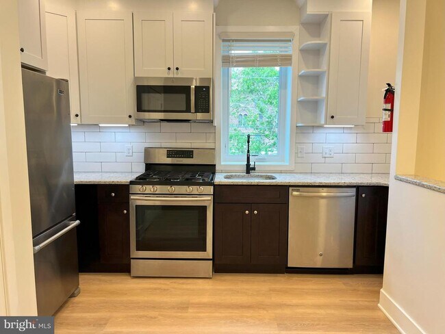 2201 S Norwood St in Philadelphia, PA - Building Photo - Building Photo