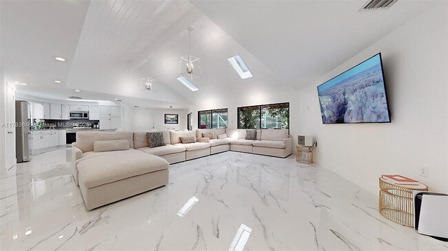 property at 19490 SW 334th St