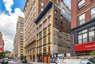 Carriage House in New York, NY - Building Photo - Building Photo