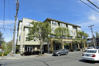 Saxe Apartments in Seattle, WA - Building Photo - Building Photo