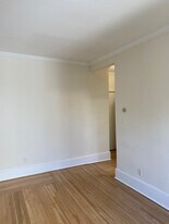 21 Fairbanks St, Unit #2 in Brookline, MA - Building Photo