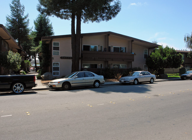 609 Tuttle Ave in Watsonville, CA - Building Photo - Building Photo