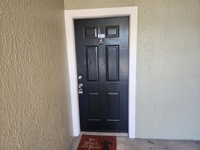 6663 Queens Borough Ave, Unit 202 in Orlando, FL - Building Photo - Building Photo