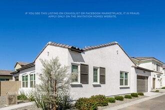 18972 W Reade Ave in Litchfield Park, AZ - Building Photo - Building Photo