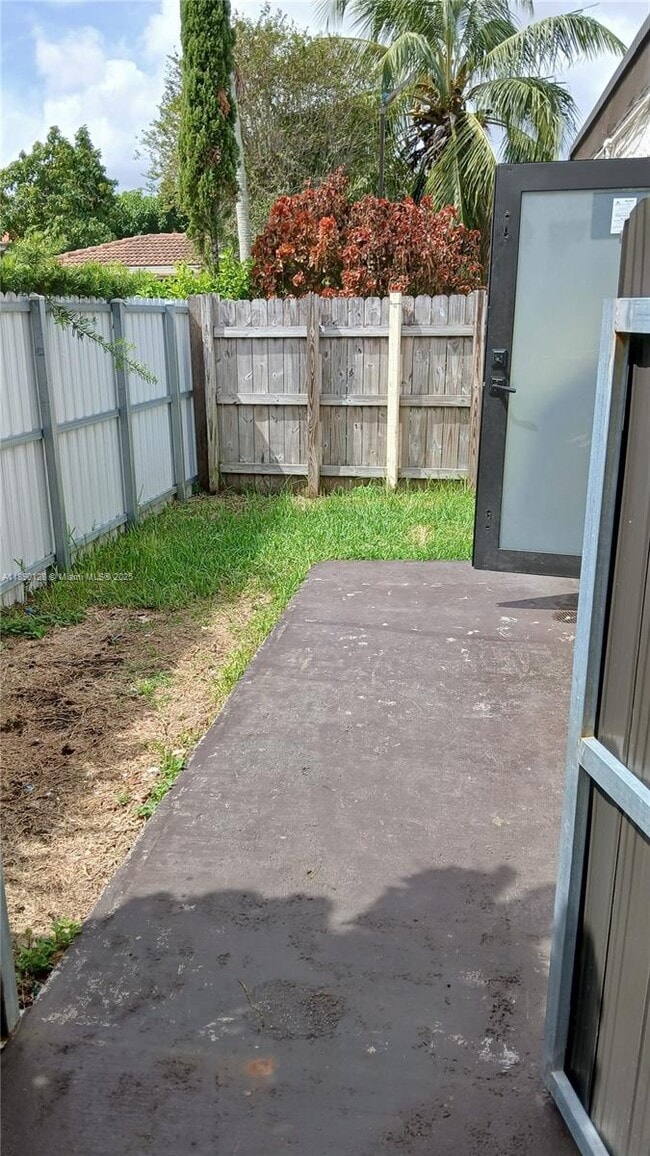 29XX SW 114th Ave in Miami, FL - Building Photo - Building Photo