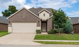 517 Windward Dr, Unit 1 bedroom 0105 in Little Elm, TX - Building Photo