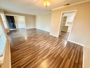 3325 McMillan Dr in Tyler, TX - Building Photo - Building Photo