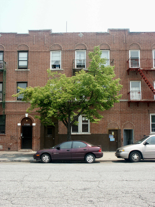 1134 Metcalf Ave in Bronx, NY - Building Photo