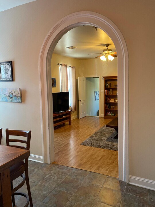 1112 Ninth St, Unit B in New Orleans, LA - Building Photo