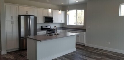 2008 Chipset St in Bozeman, MT - Building Photo - Building Photo