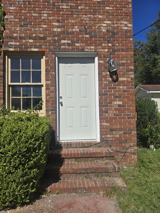 838 Northside Dr E in Statesboro, GA - Building Photo