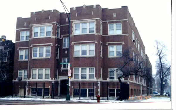 6355 S California Ave in Chicago, IL - Building Photo