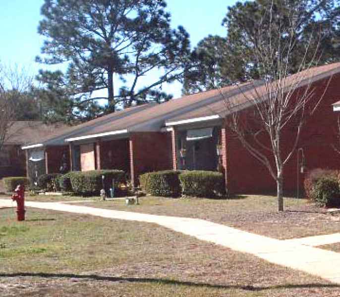 Crestview Apartments in Crestview, FL - Building Photo