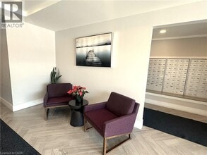 15 Prince Albert Blvd in Kitchener, ON - Building Photo - Building Photo