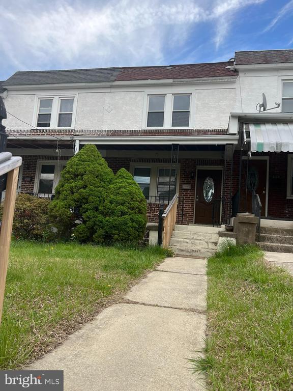 1008 Stanbridge St in Norristown, PA - Building Photo - Building Photo