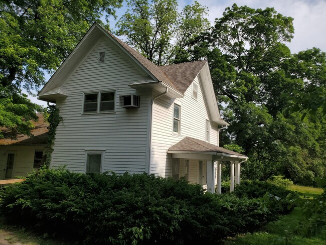 11650 Smith Hatchery Rd in Columbia, MO - Foto de edificio - Building Photo