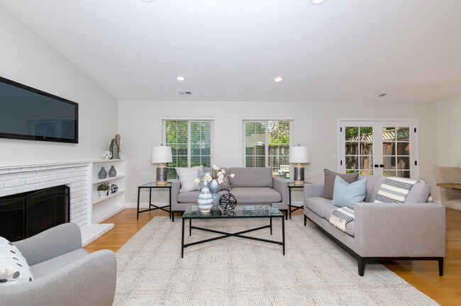 1105 Shady Creek Pl in Danville, CA - Building Photo - Building Photo