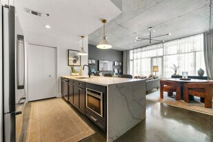 845 Spring St NW in Atlanta, GA - Building Photo