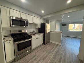 8301 O Connor Dr in River Grove, IL - Building Photo - Building Photo