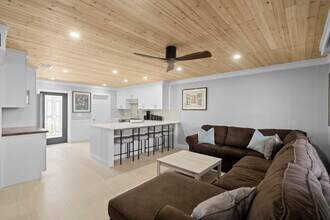 2803 Duke Ln in Delray Beach, FL - Building Photo - Building Photo
