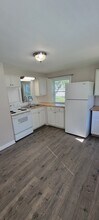 671 Smith Ave, Unit Downstairs in Xenia, OH - Building Photo - Building Photo