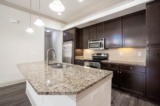 Lakeside Villas at Cinco Ranch in Katy, TX - Building Photo - Interior Photo