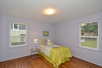 2717 NE 90th St in Seattle, WA - Building Photo - Building Photo