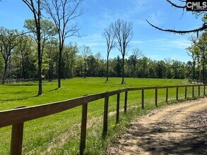 1014 Canterfield Rd in Chapin, SC - Building Photo - Building Photo