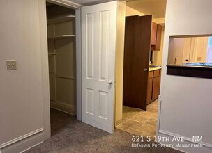 621 S 19th Ave-Unit -NM in Minneapolis, MN - Building Photo - Building Photo