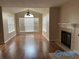 167 Waters Edge Ln in Madison, AL - Building Photo