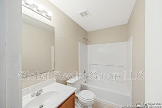 129 Creek Run in Cibolo, TX - Building Photo - Building Photo