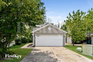 5264 Austral Dr in Indianapolis, IN - Building Photo