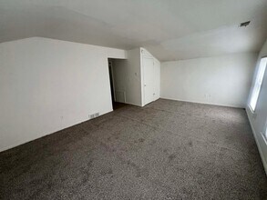 62 E Main St in North East, PA - Building Photo - Building Photo