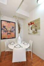 326 W 34th St. in New York, NY - Building Photo - Building Photo