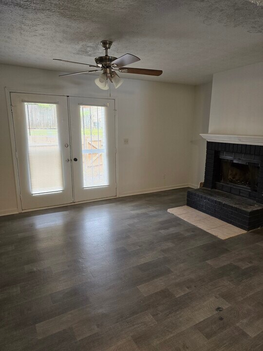 4485 Golf Vista Cir in Decatur, GA - Building Photo