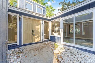 2460 Cypress Springs Rd in Orange Park, FL - Building Photo - Building Photo