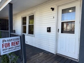 9 Gowen St in Sanford, ME - Building Photo - Building Photo