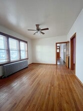 2724 W Pope John Paul II Dr, Unit 2R in Chicago, IL - Building Photo - Building Photo