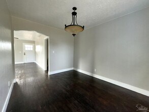 1400 Wisteria Ave in Pensacola, FL - Building Photo - Building Photo